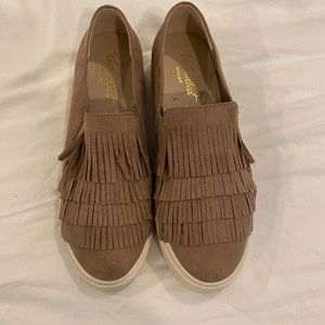 Women's Ariat Unbridled Bliss Fringe Slip on Sneakers 7.5 Brown